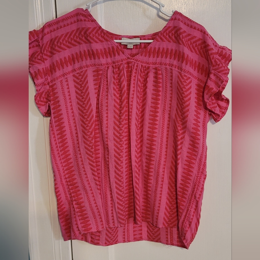 LOFT Hot Pink Patterened Flutter-Sleeve Top, Size M